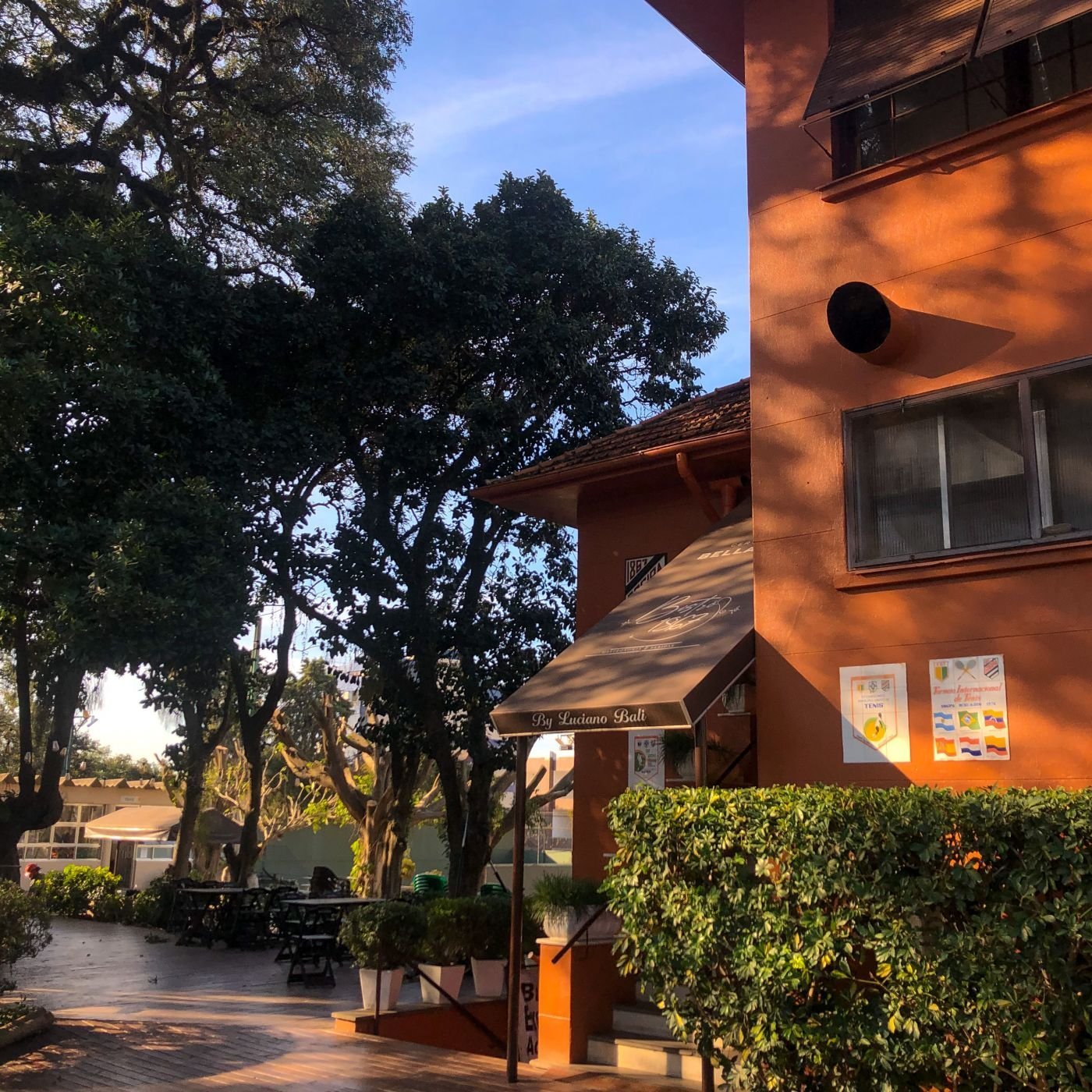 Obras no Bistr�