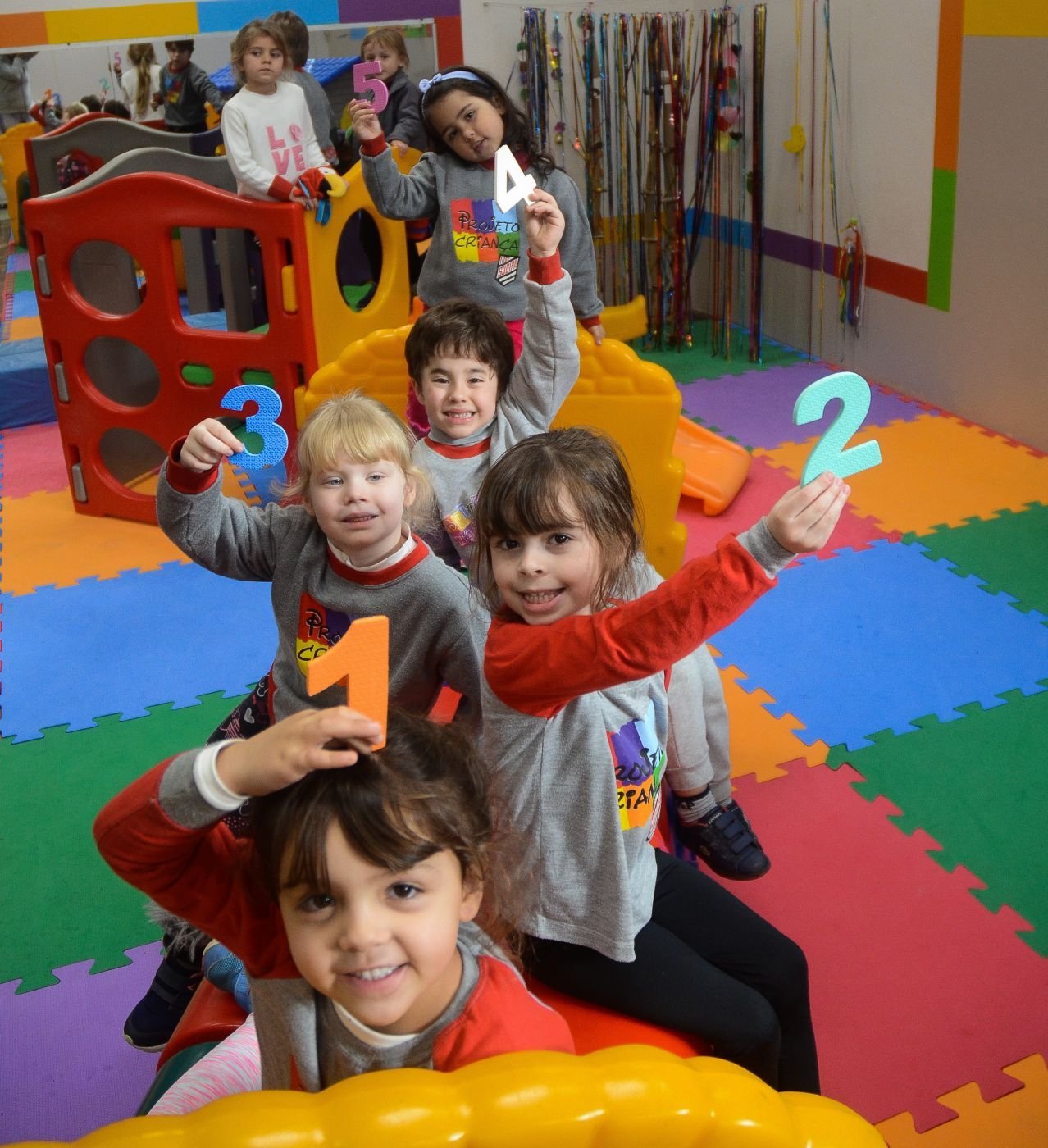Matr�culas para novos alunos do Projeto Crian�a abrem 11 de novembro. � poss�vel agendar uma visita