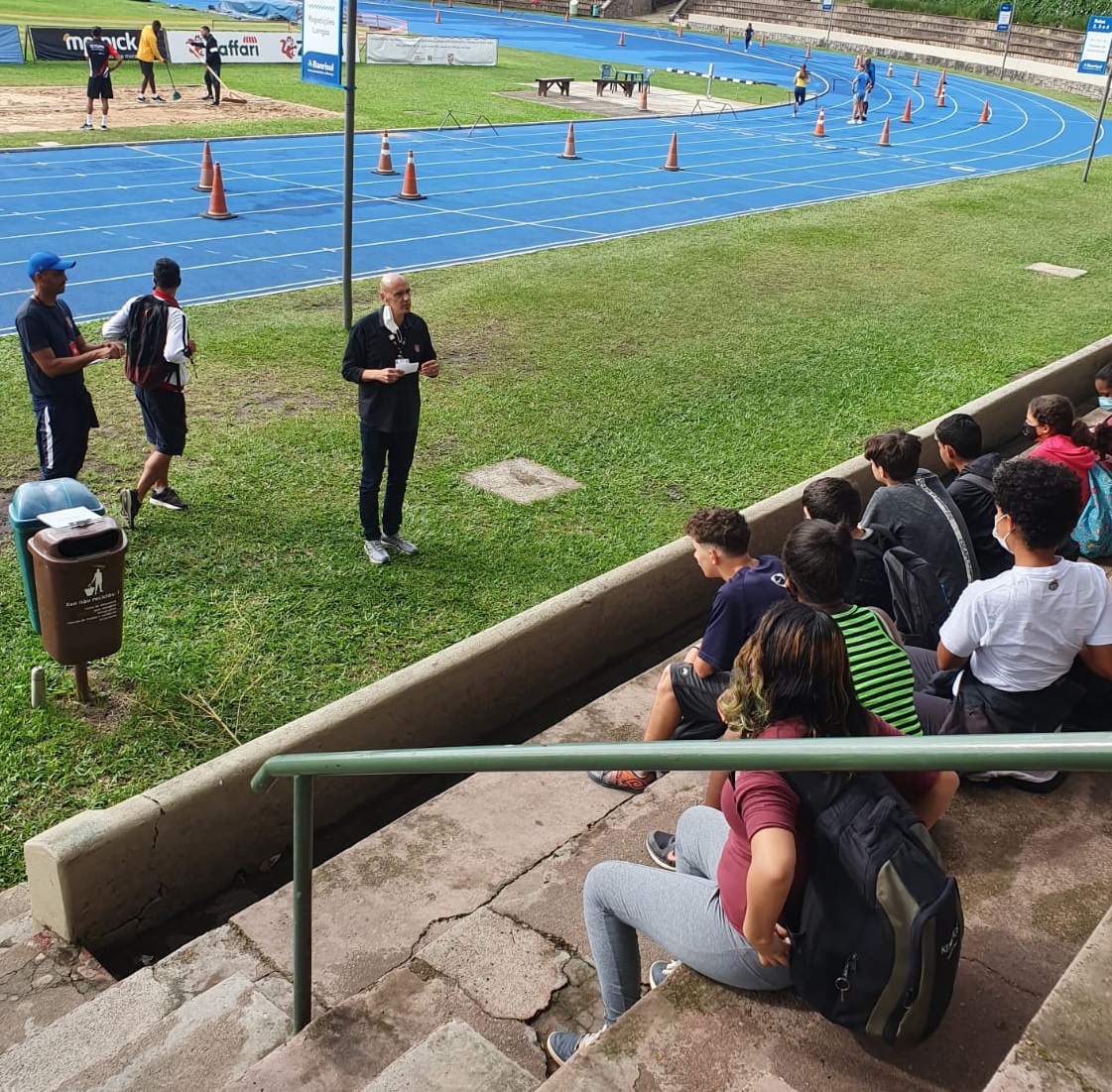 Sogipa: Parceria entre a Sogipa, a CMPC e a Prefeitura de Guaíba  proporcionam vivência esportiva para alunos de escolas públicas