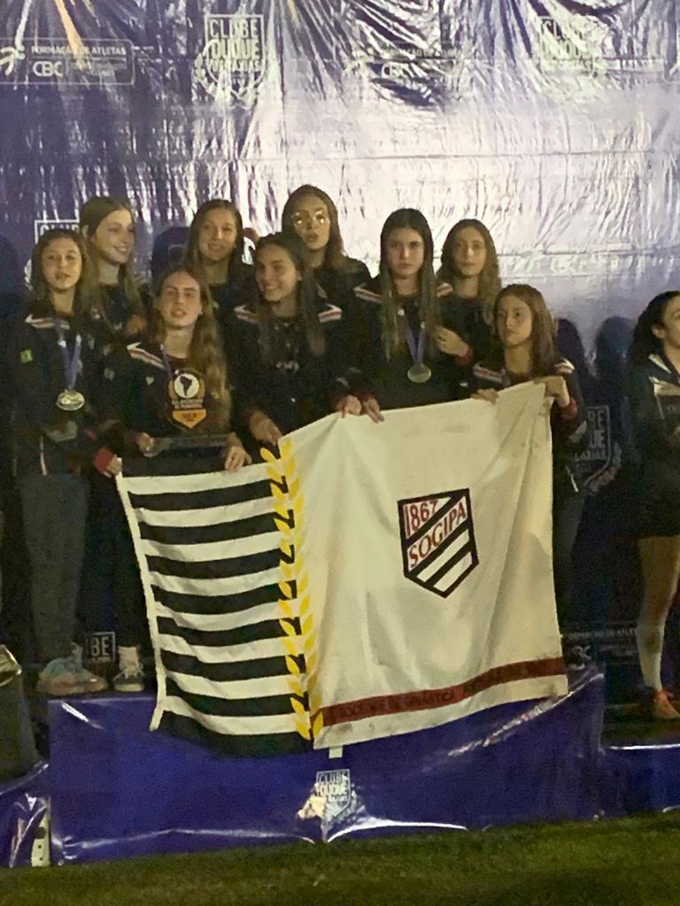 Sogipa: Gurias da Sogipa faturam o título sul-americano de punhobol sub-18.  Competição contou com times do Brasil, Chile e Argentina