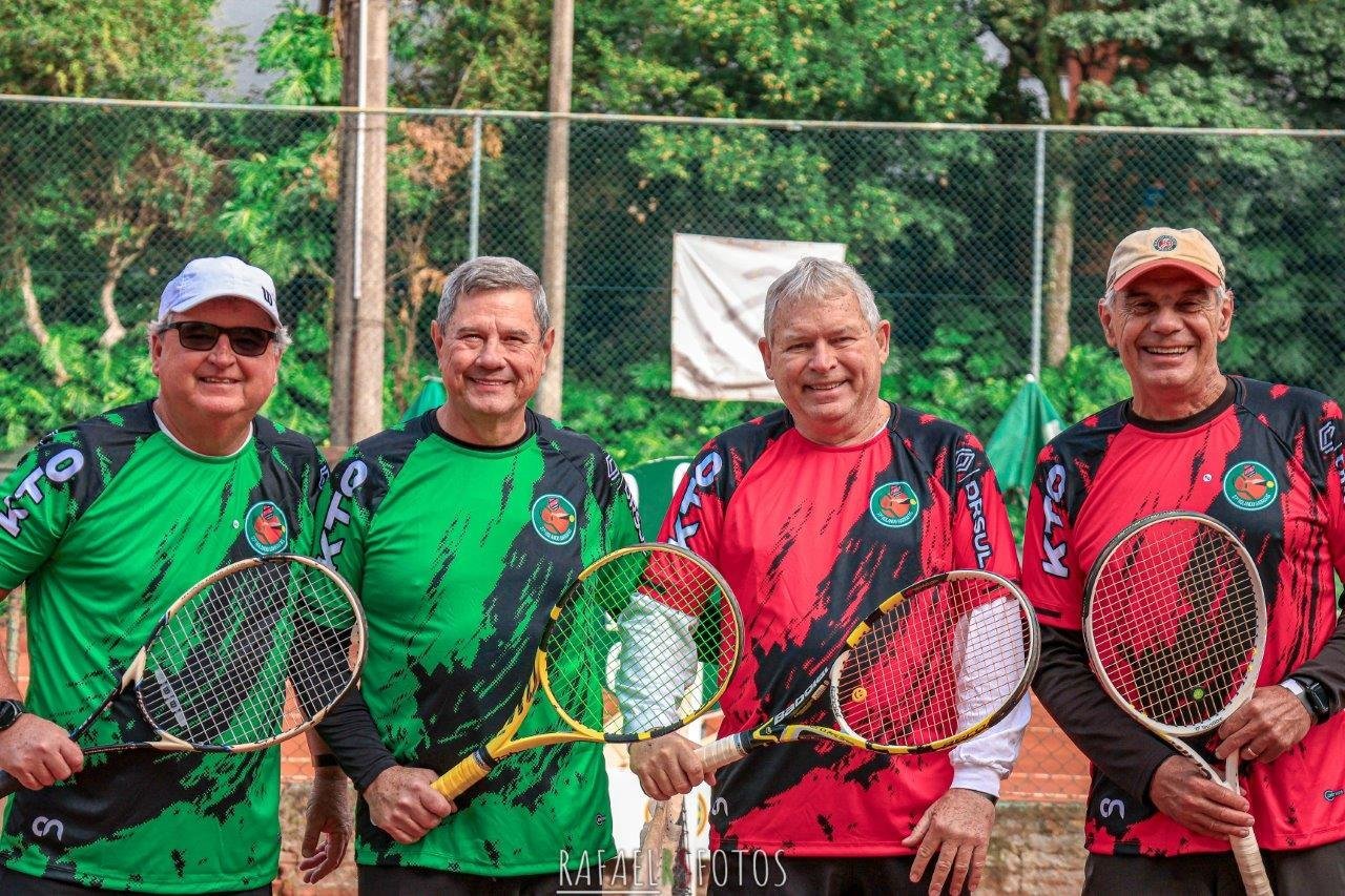 As garrafas v�o rolar