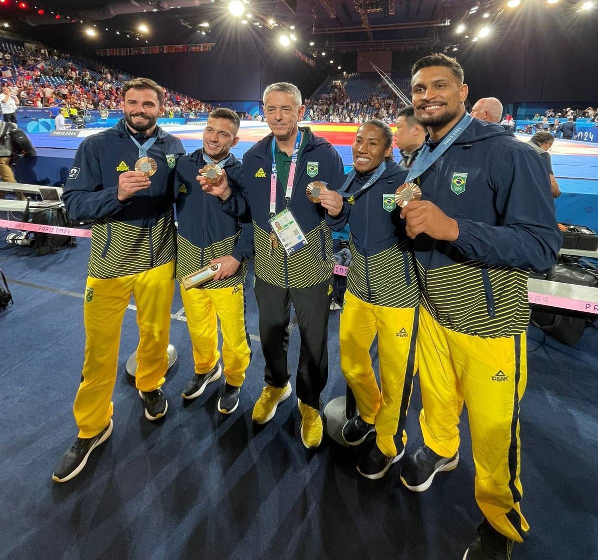 Macedo, Cargnin, Kiko, Ketleyn e Leonardo, os medalhista da Sogipa em Paris