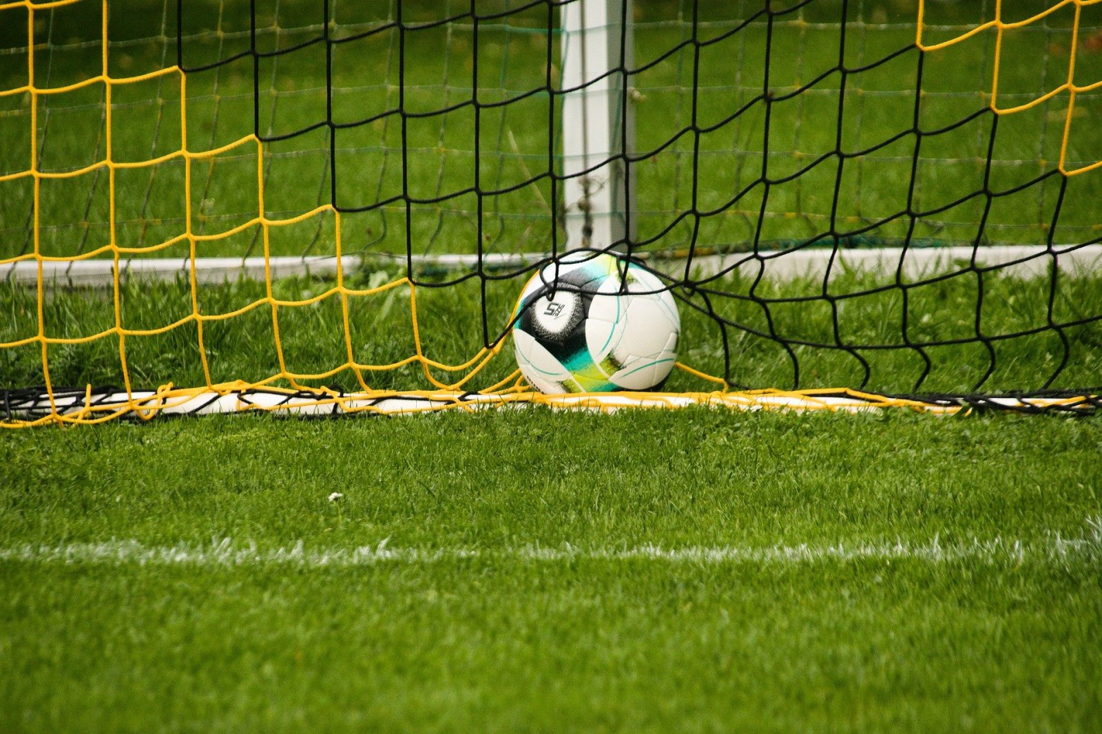 Sogipa promove seleo de atletas para equipes de futebol sub-13, sub-15 e sub-17